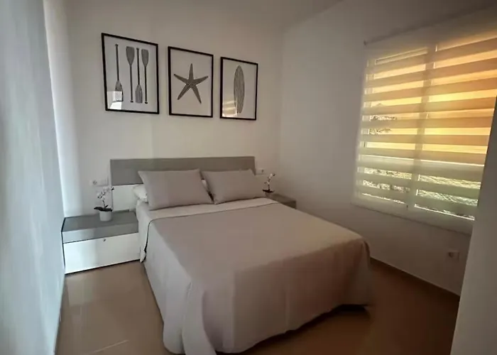 Renacer Apartament Nerja